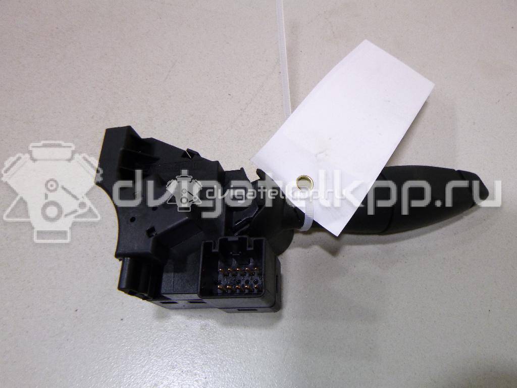 Фото Переключатель поворотов подрулевой  1379849 для Ford Fiesta {forloop.counter}}