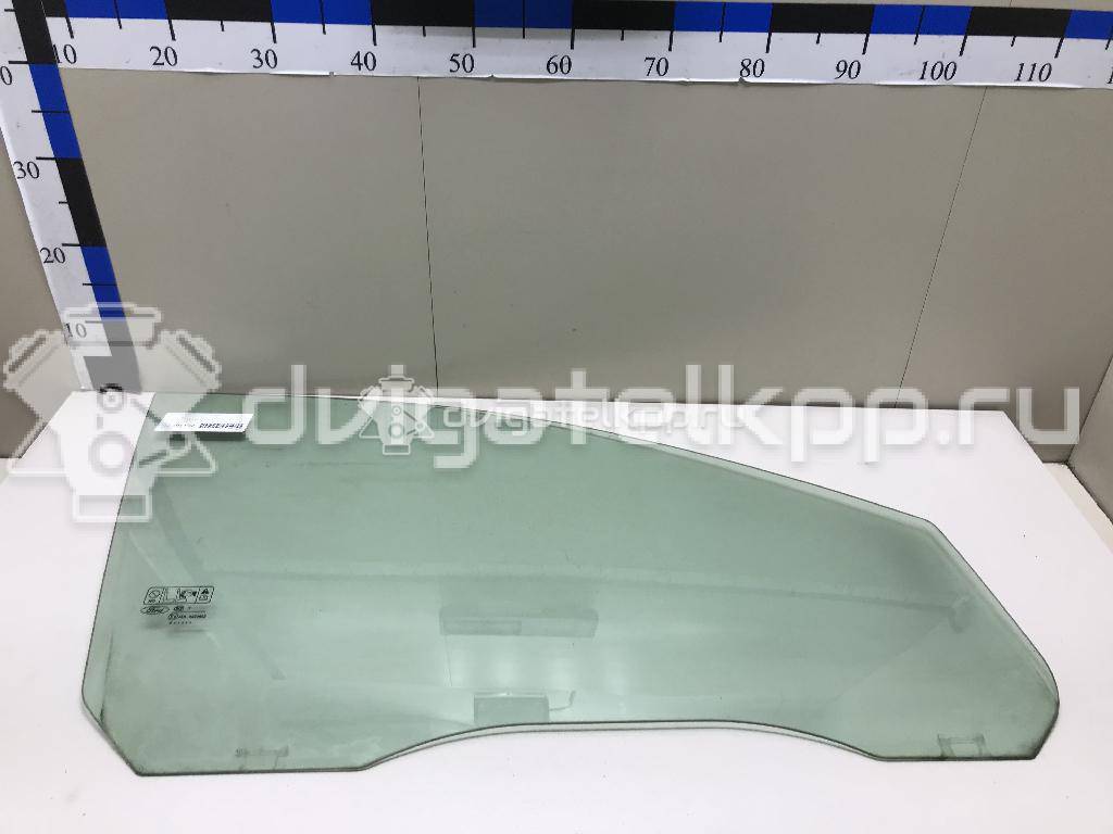 Фото Стекло двери передней правой  1342622 для Ford Focus {forloop.counter}}