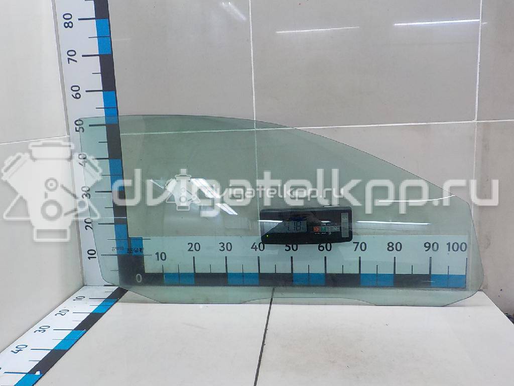 Фото Стекло двери передней правой  1342625 для Ford Focus {forloop.counter}}