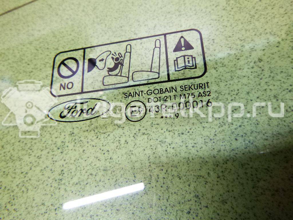 Фото Стекло двери передней левой  1342624 для Ford Focus {forloop.counter}}