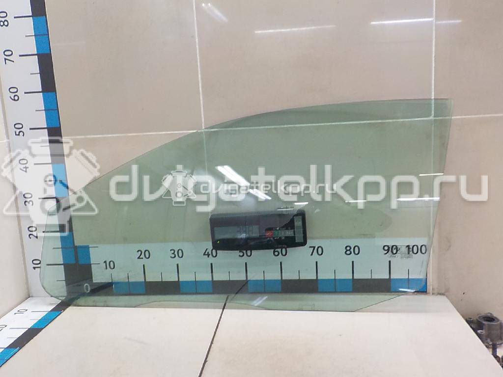 Фото Стекло двери передней левой  1342626 для Ford Focus {forloop.counter}}