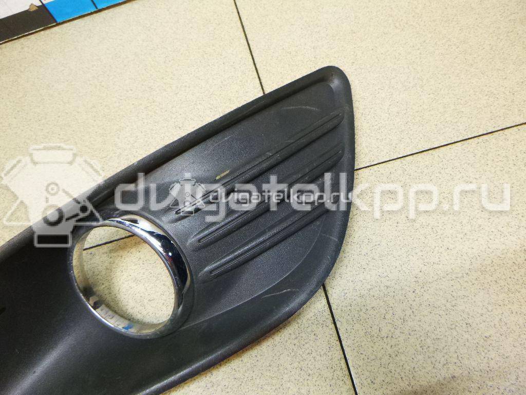 Фото Решетка в бампер правая  1528560 для Ford Focus {forloop.counter}}