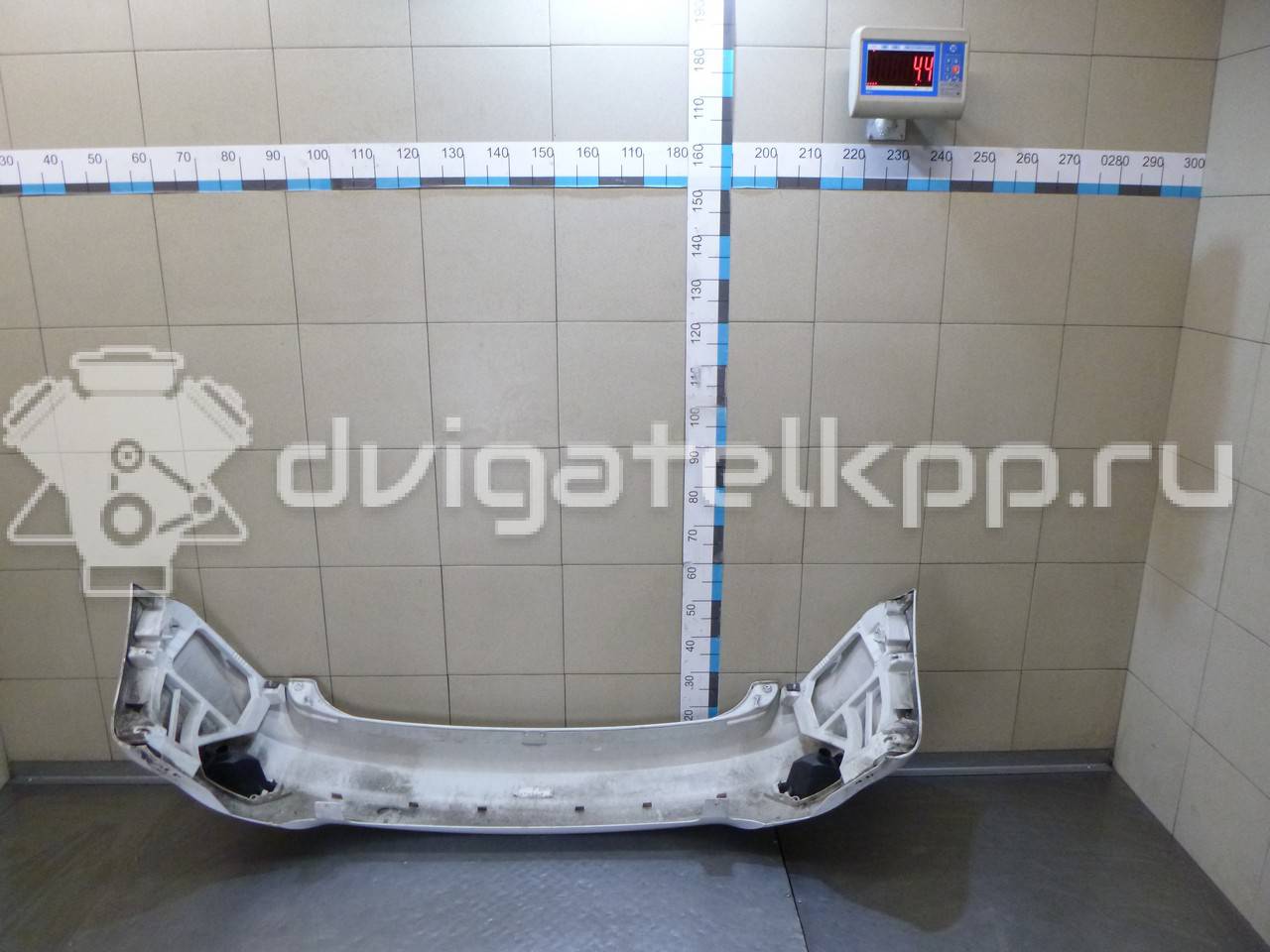 Фото Бампер задний  1500402 для Ford Focus {forloop.counter}}