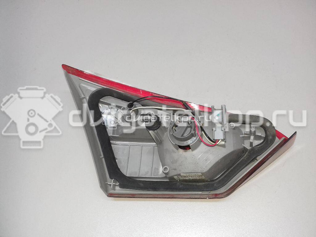Фото Фонарь задний внутренний правый  1769301 для Ford Focus {forloop.counter}}