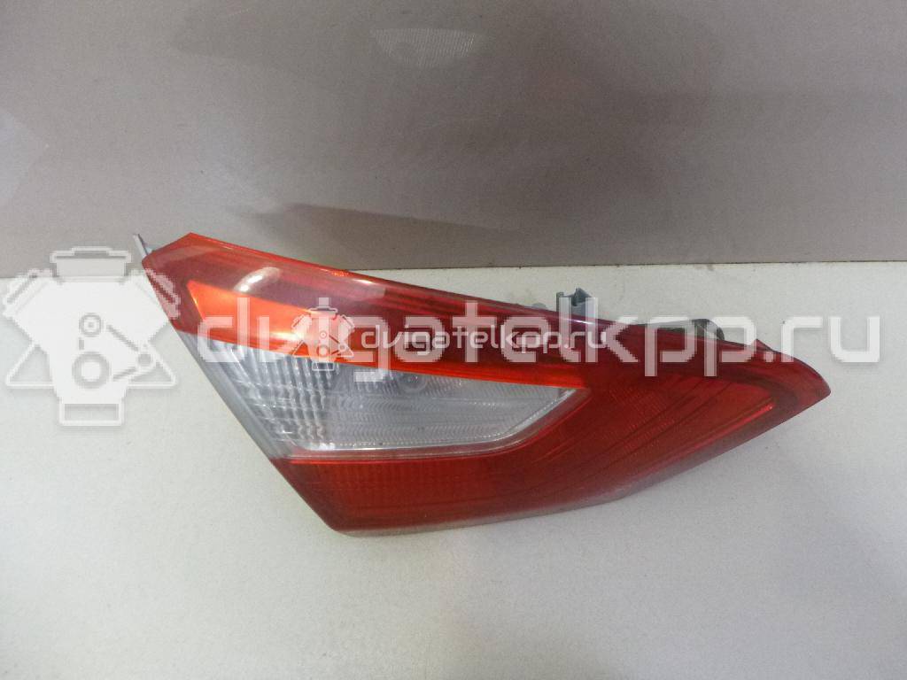 Фото Фонарь задний внутренний левый  1769302 для Ford Focus {forloop.counter}}
