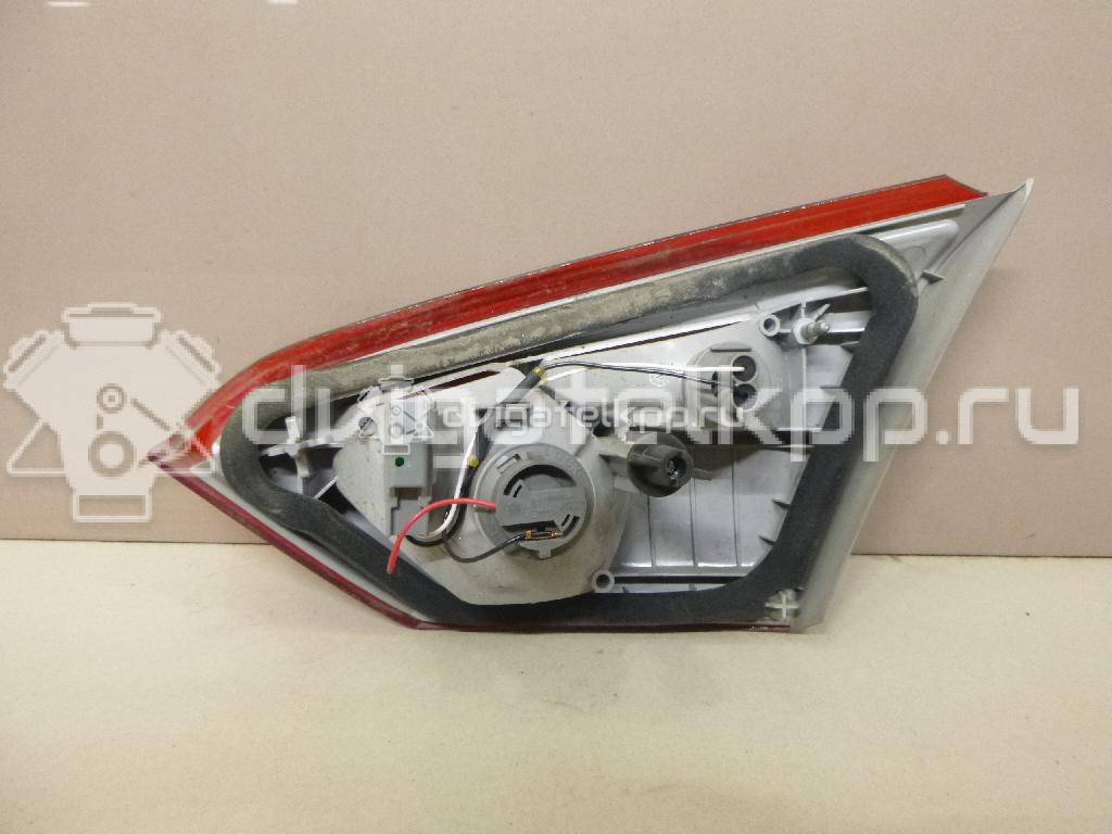 Фото Фонарь задний внутренний левый  1769302 для Ford Focus {forloop.counter}}