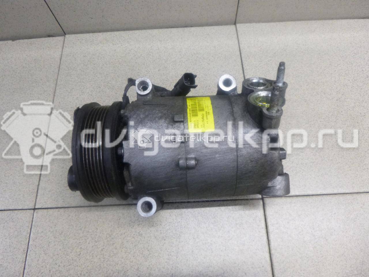 Фото Компрессор системы кондиционирования  1858669 для Ford Galaxy / S-Max / Mondeo {forloop.counter}}