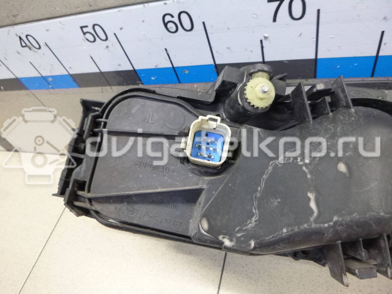 Фото Фара правая  1435621 для Ford Mondeo {forloop.counter}}