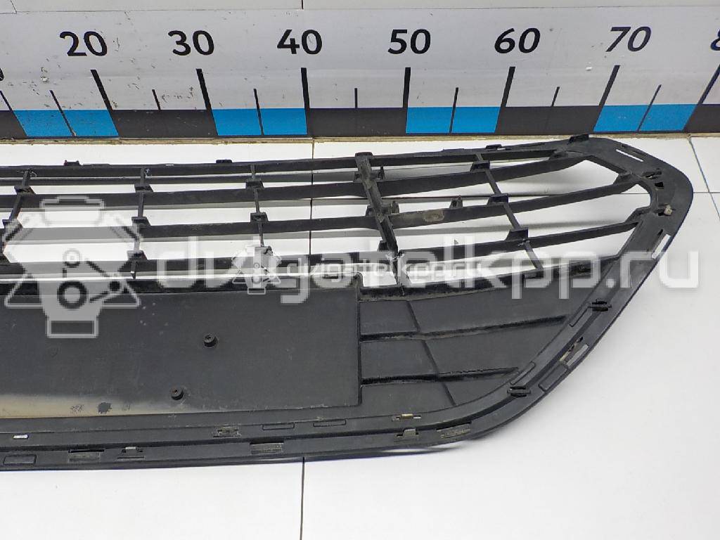 Фото Решетка в бампер центральная  1724261 для Ford Mondeo {forloop.counter}}