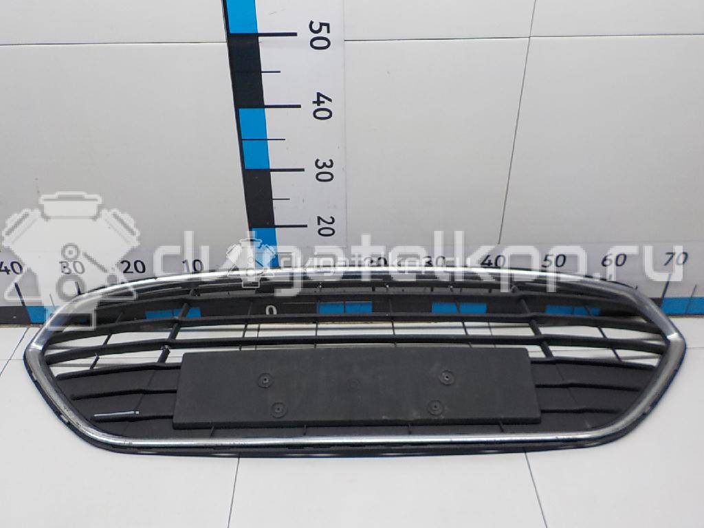 Фото Решетка в бампер центральная  1724261 для Ford Mondeo {forloop.counter}}