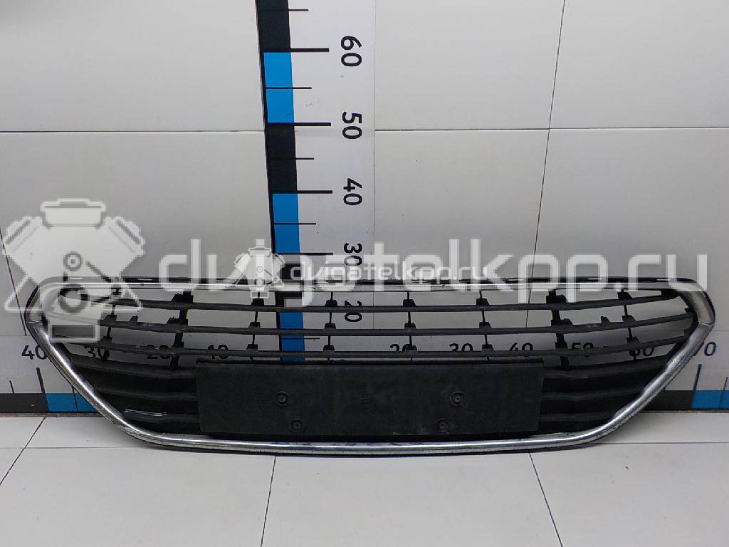 Фото Решетка в бампер центральная  1724261 для Ford Mondeo {forloop.counter}}