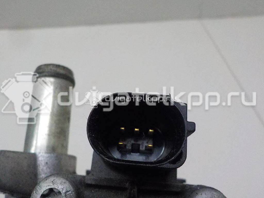 Фото Клапан рециркуляции выхлопных газов  LR018752 для Land Rover Range Rover / Discovery {forloop.counter}}