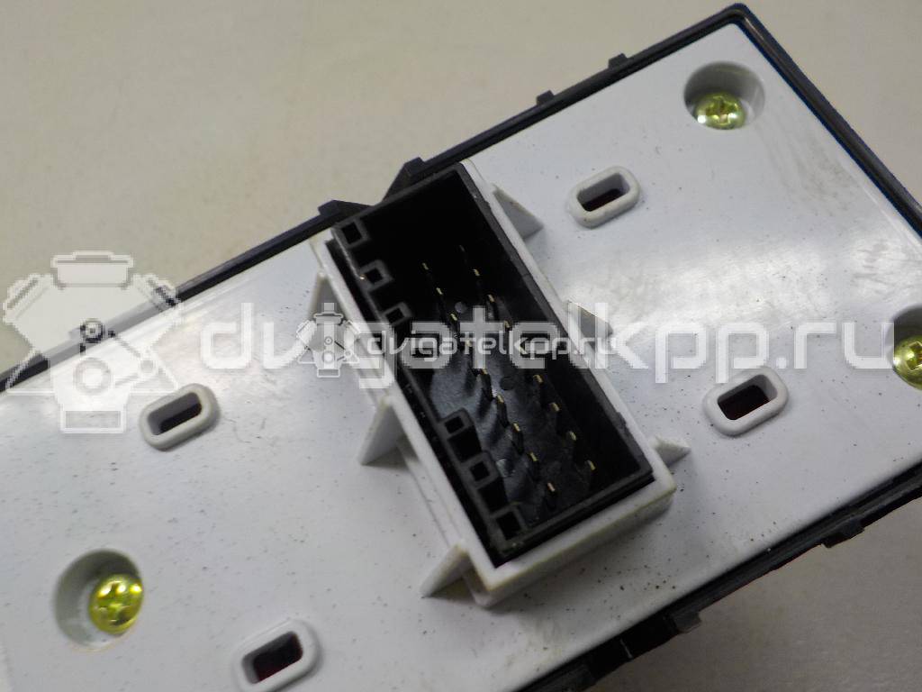 Фото Блок управления стеклоподъемниками  93571H0100CA для kia RIO {forloop.counter}}