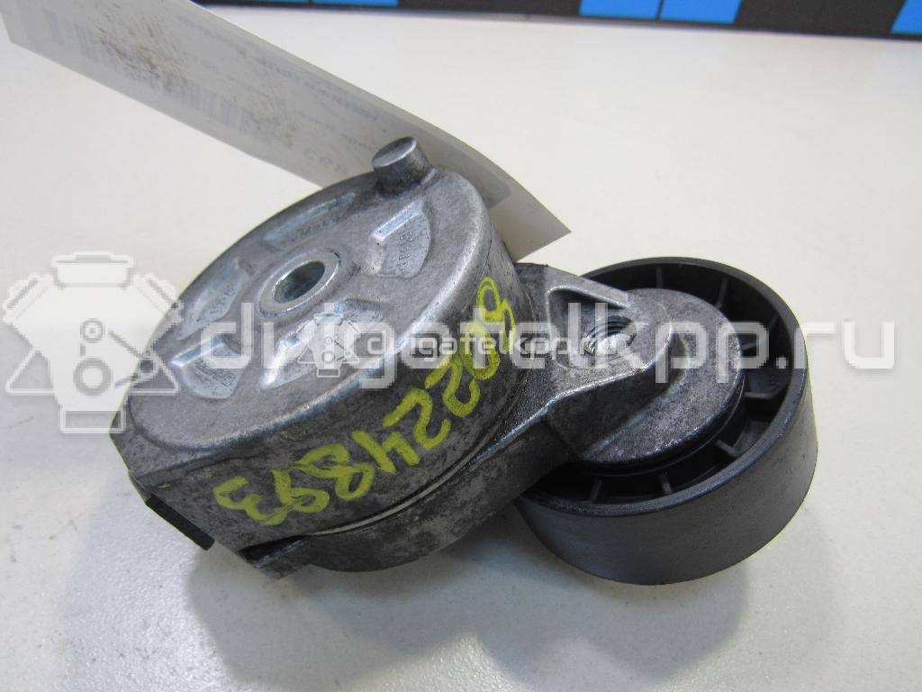 Фото Натяжитель ремня  LR003651 для Land Rover Freelander / Range Rover / Discovery {forloop.counter}}
