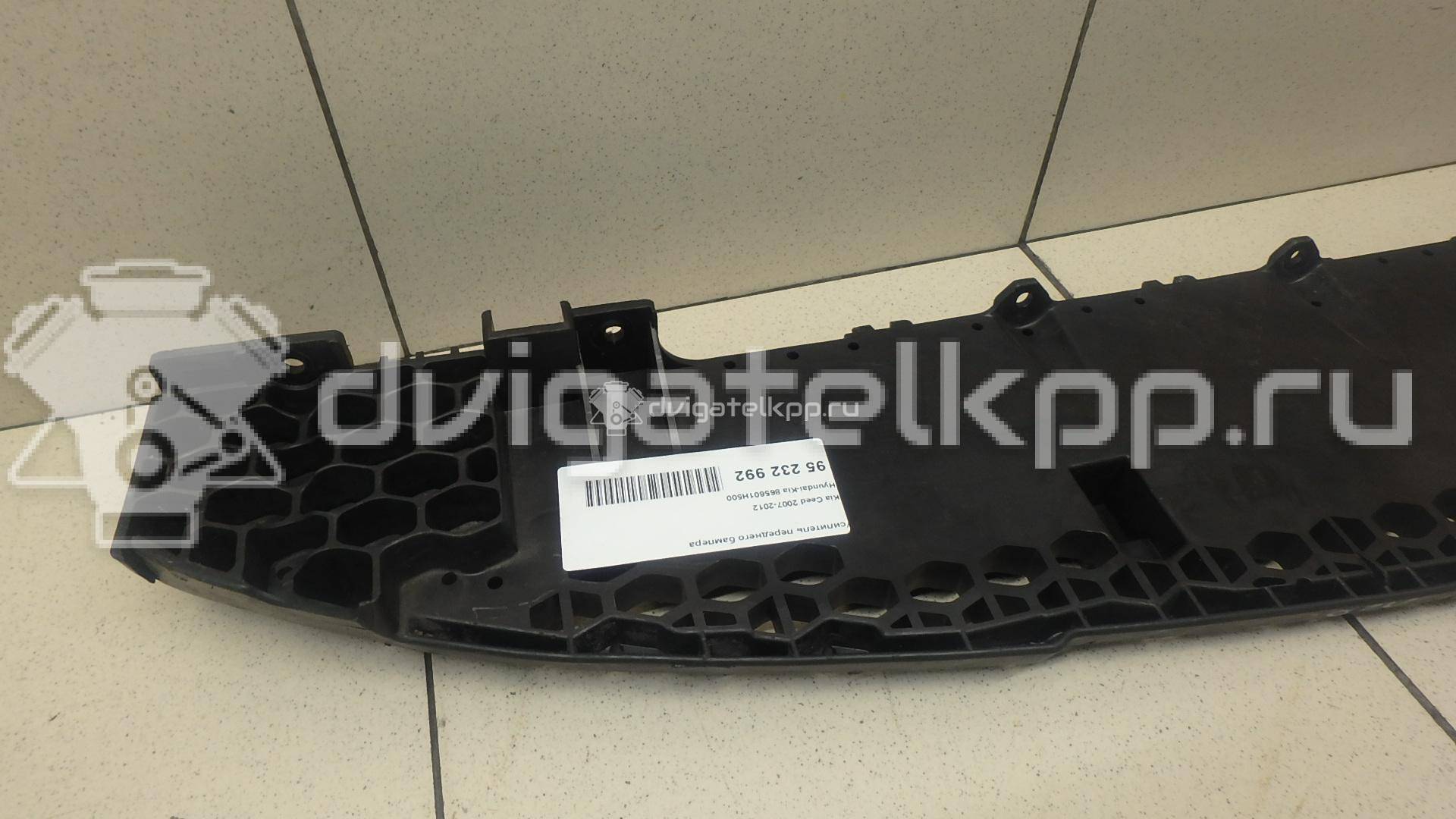 Фото Усилитель переднего бампера  865601H500 для Kia Ceed {forloop.counter}}