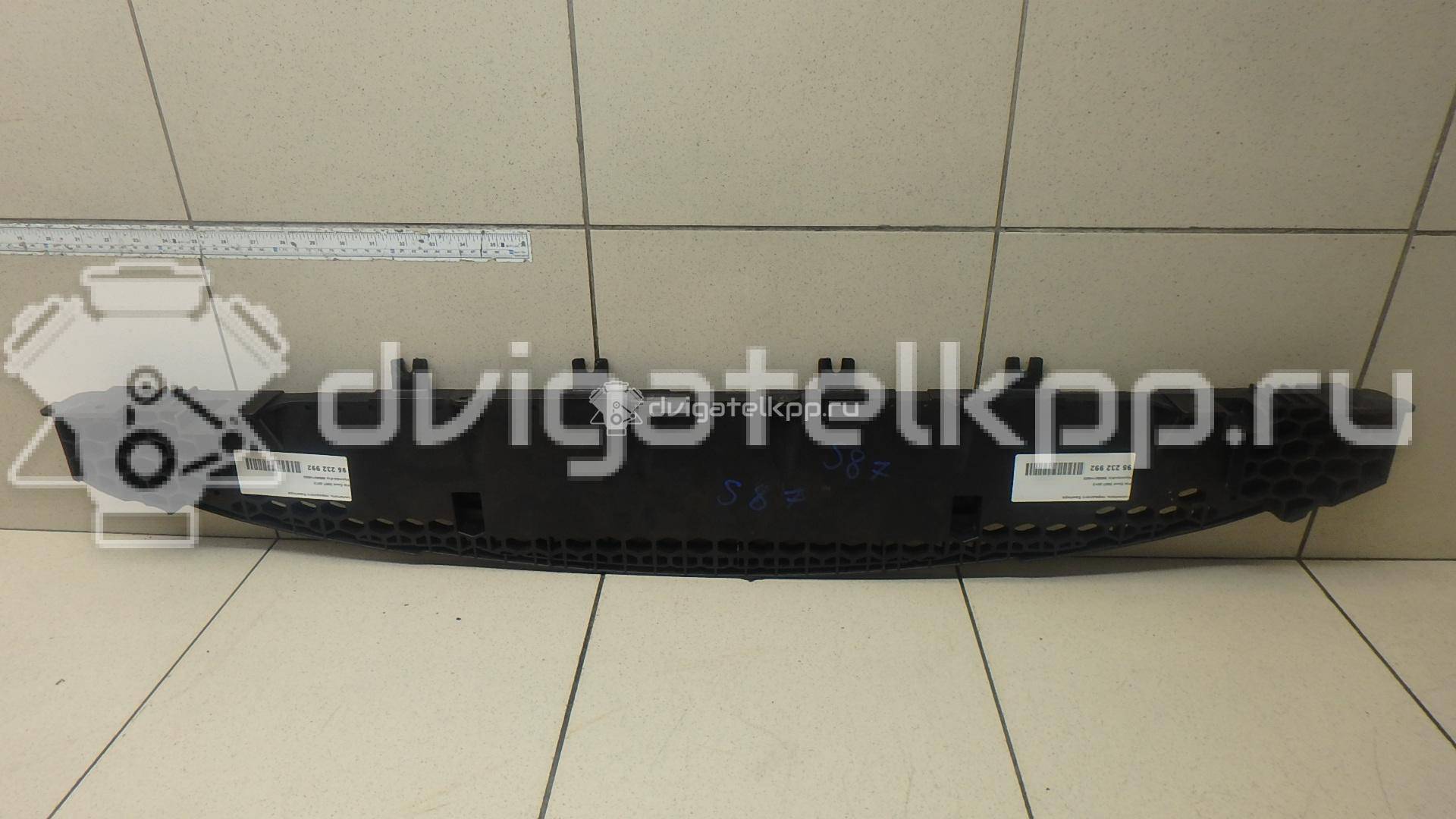 Фото Усилитель переднего бампера  865601H500 для Kia Ceed {forloop.counter}}