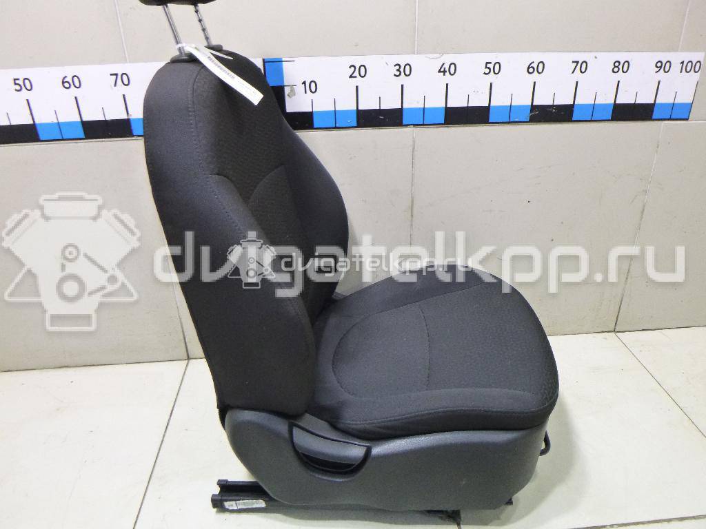 Фото Сиденье переднее правое  884004Y010CEY для kia RIO {forloop.counter}}
