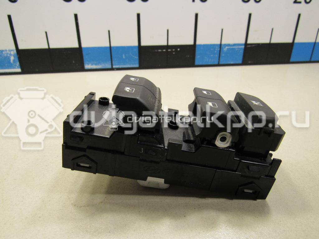 Фото Блок управления стеклоподъемниками  93571j7100 для kia Ceed {forloop.counter}}