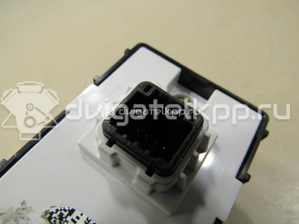 Фото Кнопка стеклоподъемника  93581j7050 для kia Ceed {forloop.counter}}