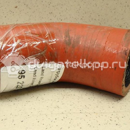 Фото Патрубок интеркулера  LR019397 для land rover Discovery III