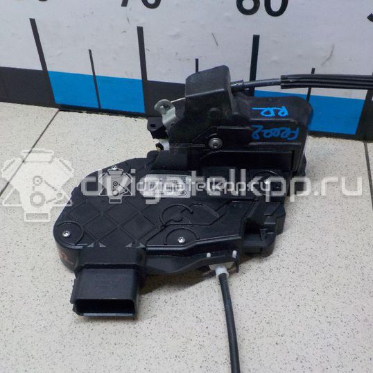 Фото Замок двери задней правой  LR011302 для Land Rover Freelander / Range Rover / Discovery