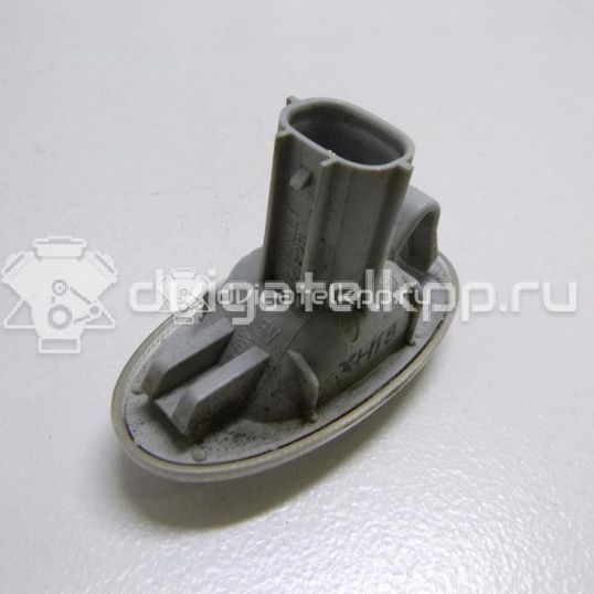 Фото Повторитель на крыло белый  GJ6A51120D для Mazda Mpv / Bt-50 Cd, Un / Bt-50 / 6 / 3