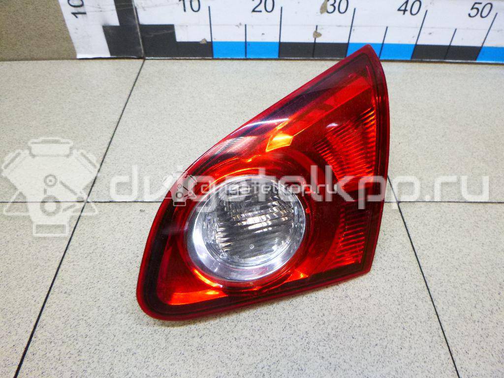 Фото Фонарь задний внутренний правый  26554-jd80a для Nissan Qashqai {forloop.counter}}