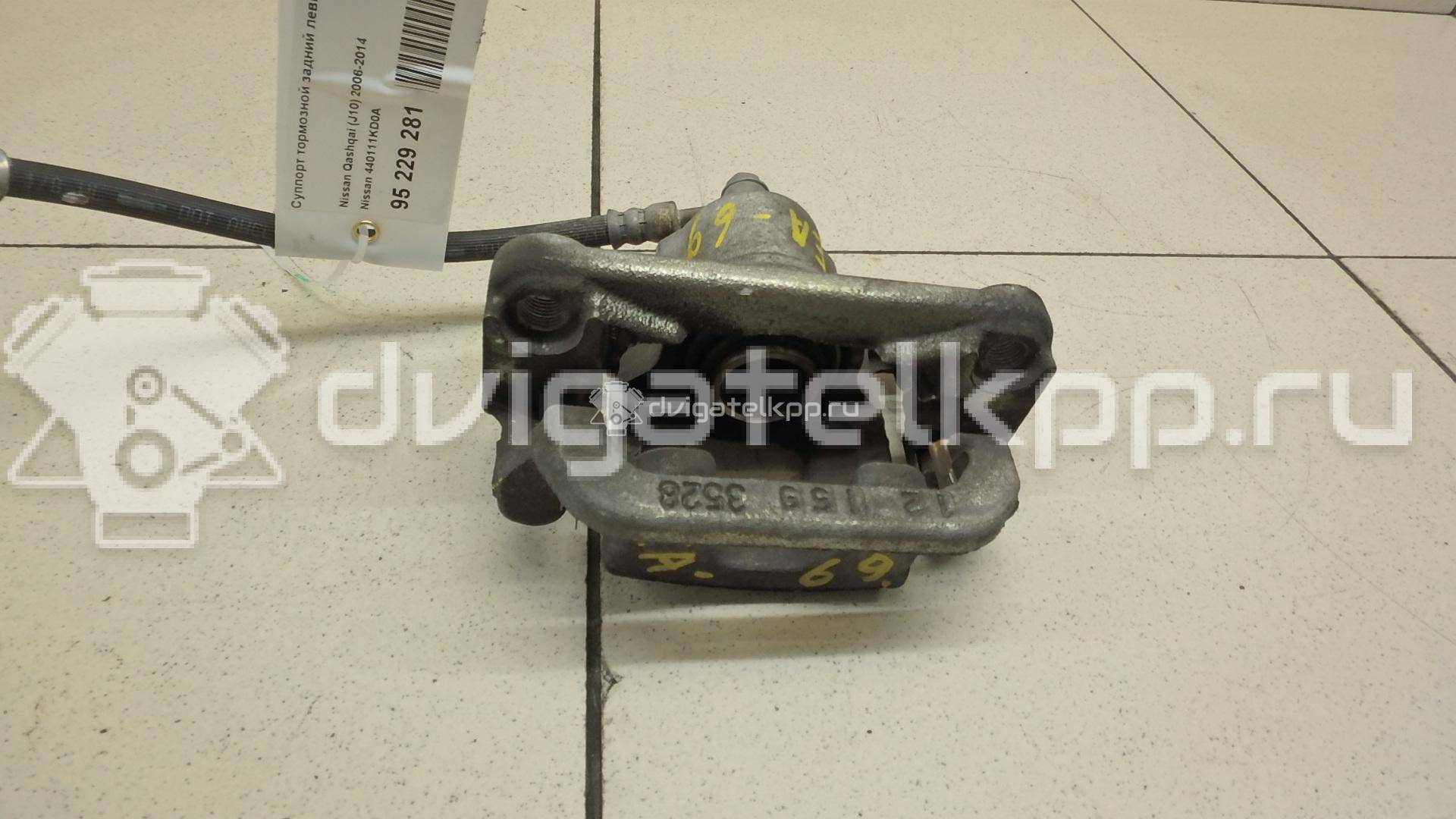 Фото Суппорт тормозной задний левый  440111KD0A для Nissan Tiida / Qashqai / Cube Z12 / Juke F15 / Pulsar C13 {forloop.counter}}