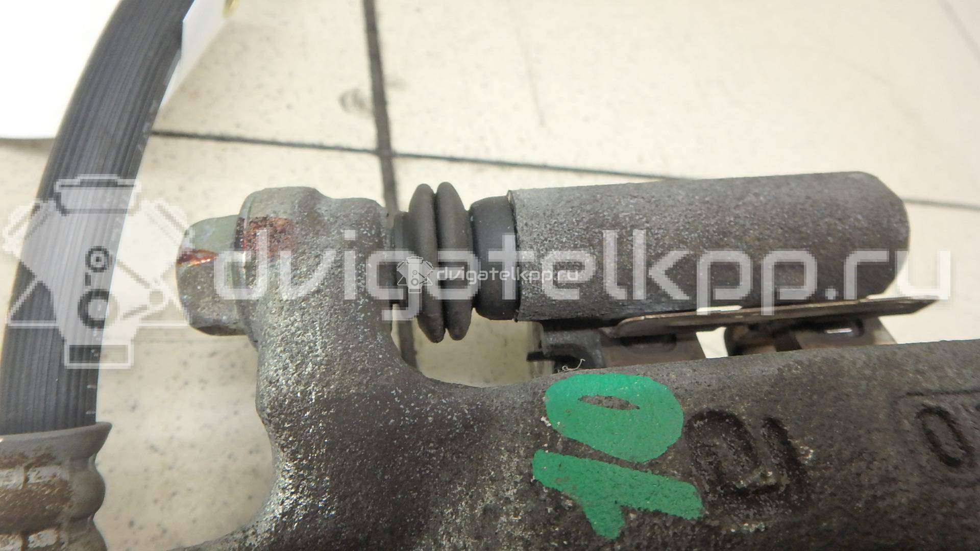 Фото Суппорт тормозной задний левый  440111KD0A для Nissan Tiida / Qashqai / Cube Z12 / Juke F15 / Pulsar C13 {forloop.counter}}