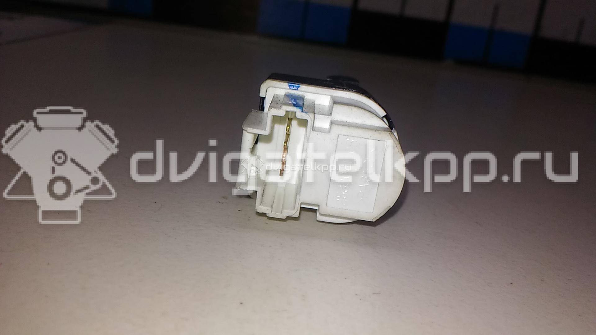 Фото Датчик включения стопсигнала  253206170R для nissan Almera (G15) {forloop.counter}}