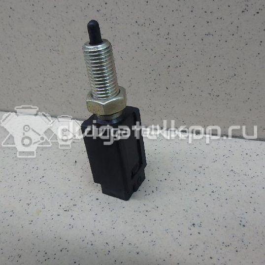 Фото Датчик включения стопсигнала  2532095F0A для Nissan Sunny / 300 Zx