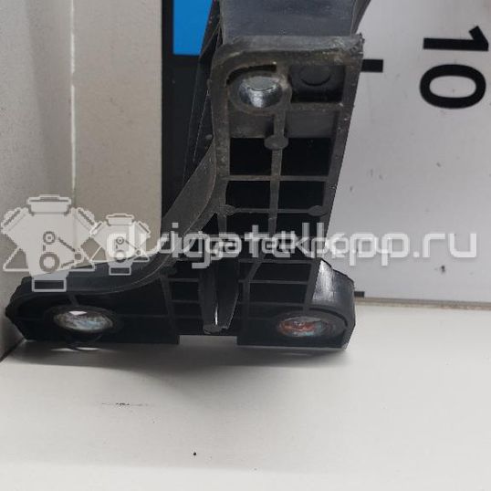 Фото Усилитель переднего бампера  13223751 для Opel Corsa