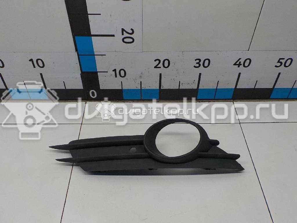 Фото Решетка в бампер правая  13229485 для Opel Corsa {forloop.counter}}