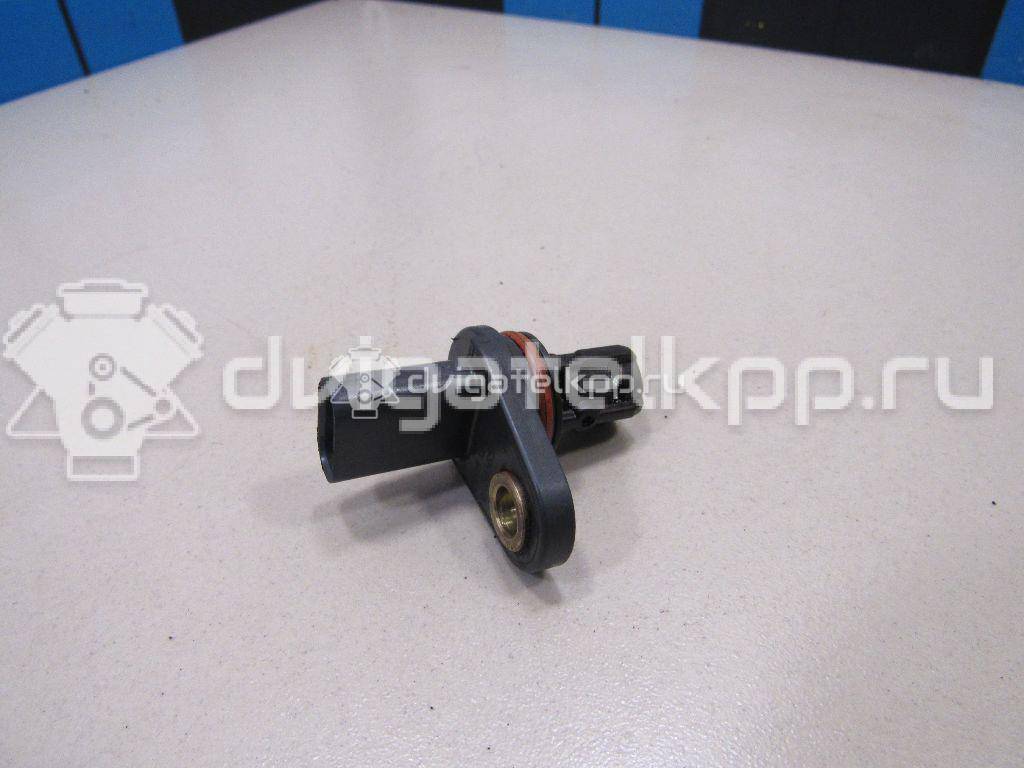 Фото Датчик положения распредвала  55565709 для Opel Astra / Mokka X / Corsa / Vectra / Signum {forloop.counter}}