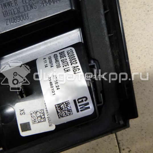 Фото Фонарь задний внутренний левый  13386605 для Opel Zafira