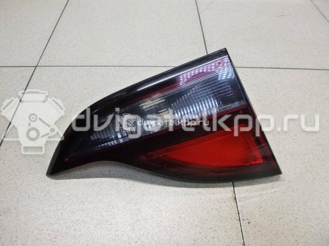 Фото Фонарь задний внутренний левый  13386605 для Opel Zafira {forloop.counter}}