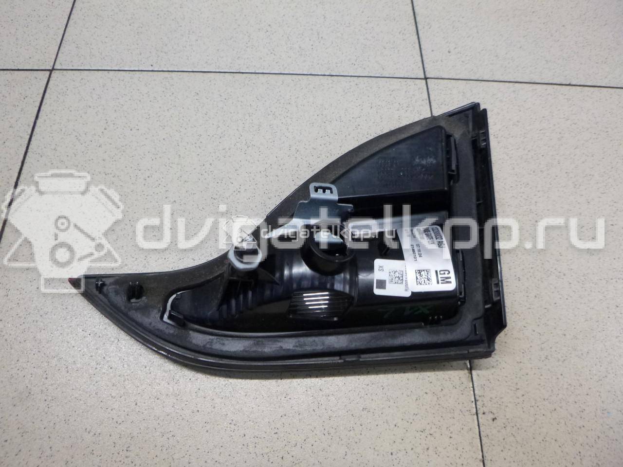 Фото Фонарь задний внутренний левый  13386605 для Opel Zafira {forloop.counter}}