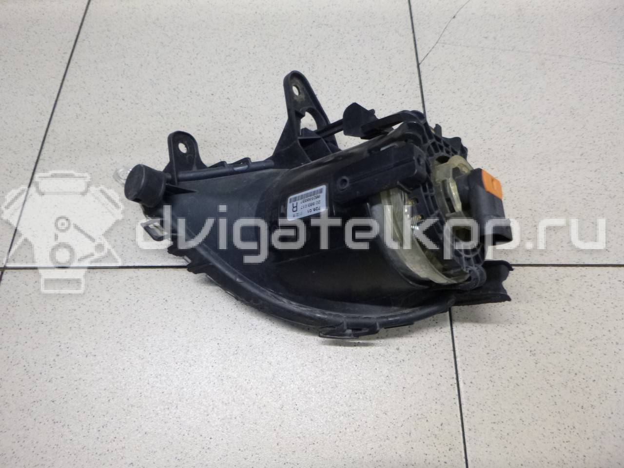 Фото Фара противотуманная правая  20863017 для Opel Zafira {forloop.counter}}