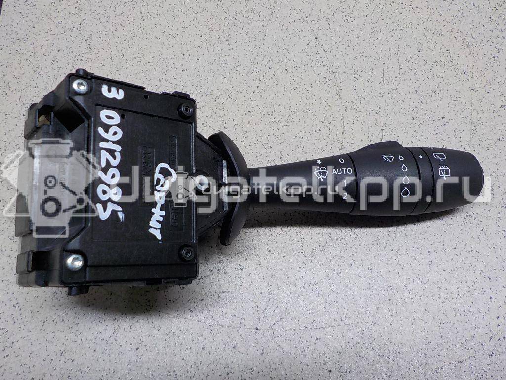 Фото Переключатель стеклоочистителей  8201168016 для Renault Trafic / Captur J5 / Clio {forloop.counter}}