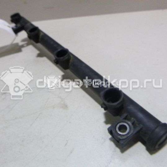 Фото Рейка топливная (рампа)  8200139674 для renault Clio II/Symbol