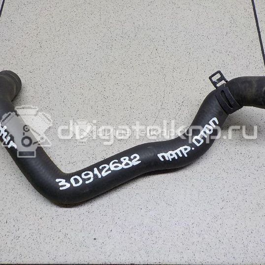 Фото Патрубок отопителя  924006952R для Renault Captur J5 / Clio