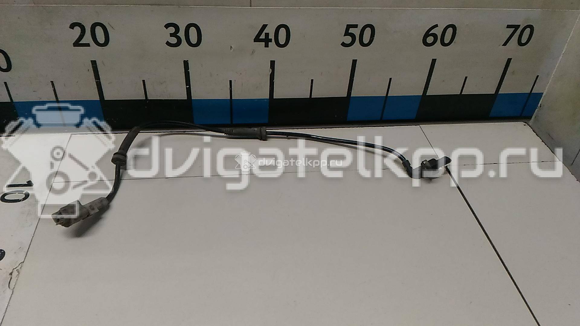 Фото Датчик ABS задний левый  479005846R для Renault Logan {forloop.counter}}