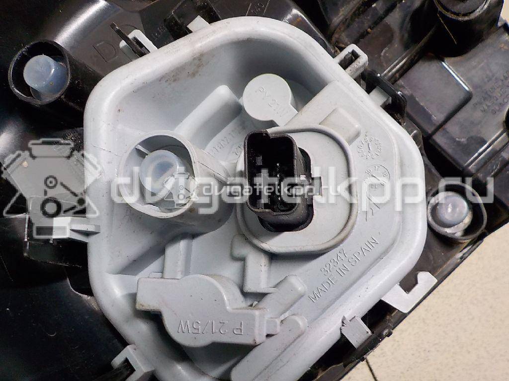 Фото Фонарь задний наружный правый  265509762R для Renault Captur J5 {forloop.counter}}