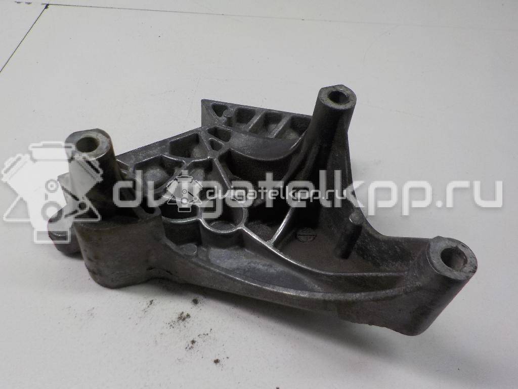 Фото Кронштейн опоры двигателя  06F199207Q для seat Toledo III {forloop.counter}}