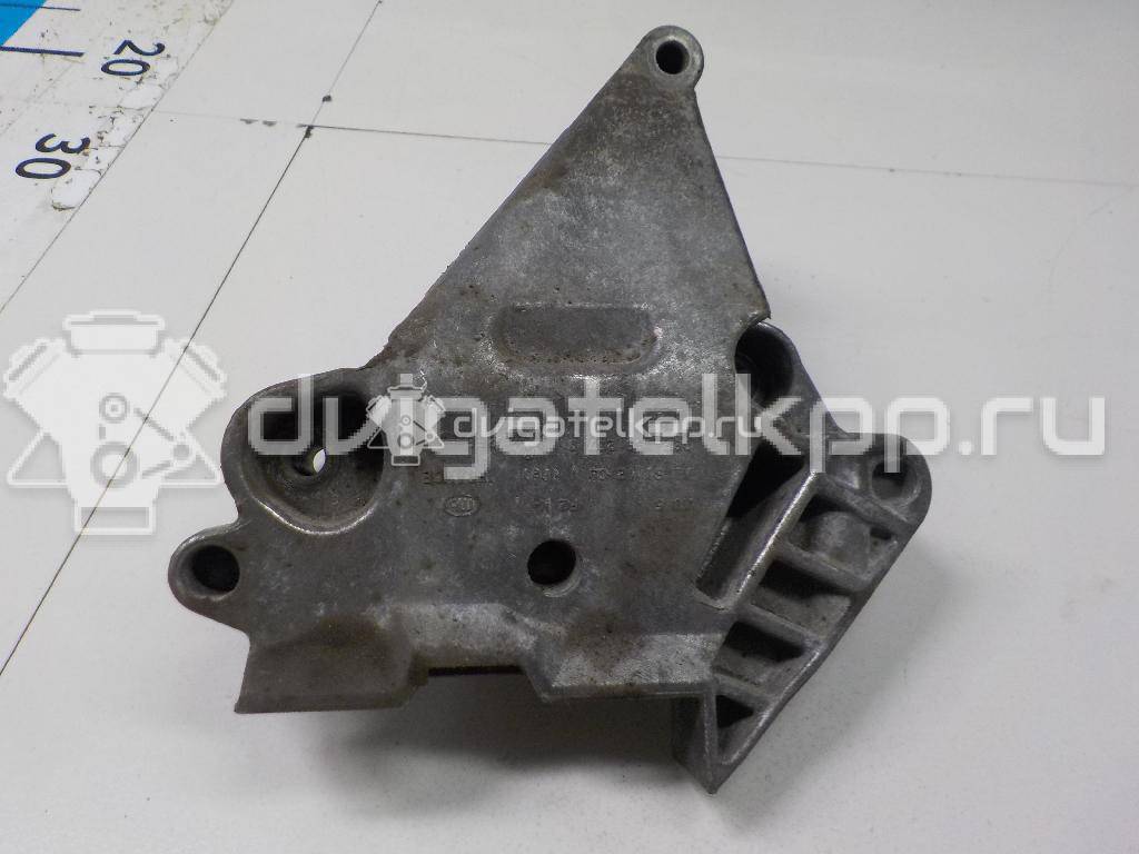 Фото Кронштейн опоры двигателя  06F199207Q для seat Toledo III {forloop.counter}}