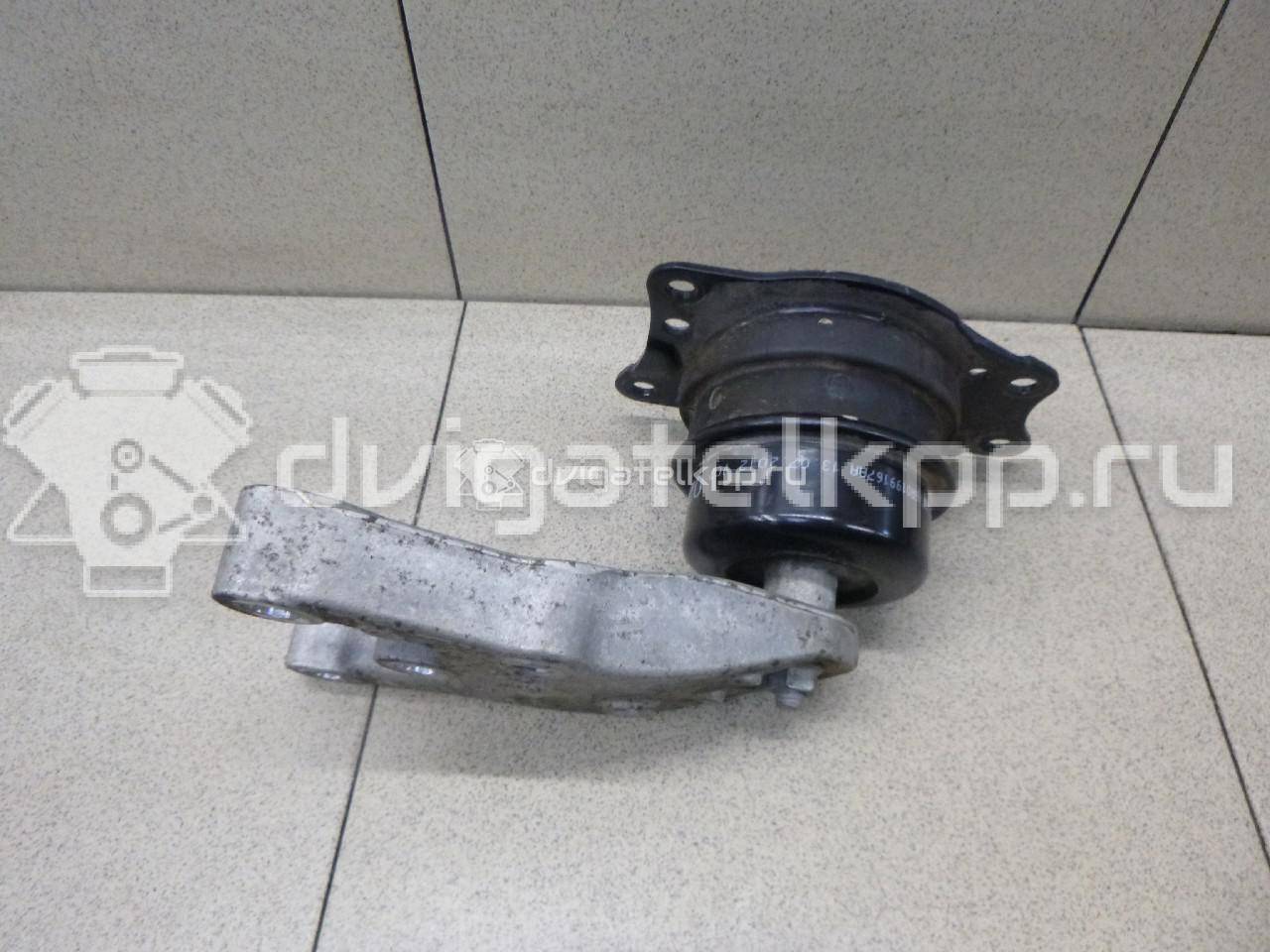 Фото Опора двигателя правая  6R0199167AA для Seat Ibiza / Cordoba / Toledo {forloop.counter}}