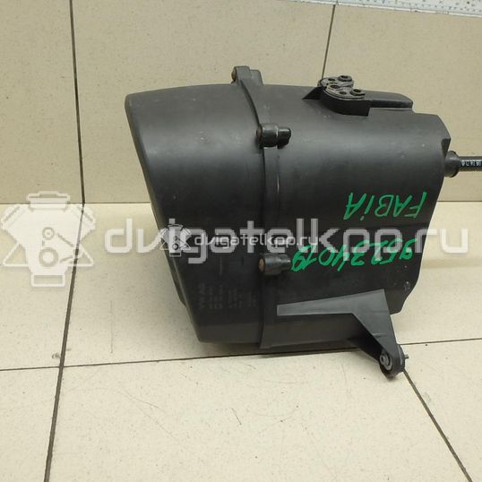 Фото Корпус воздушного фильтра  6r0129607c для Seat Ibiza / Toledo