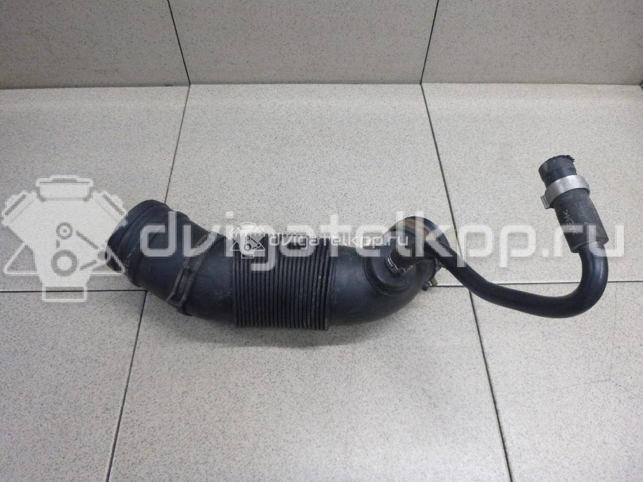 Фото Патрубок воздушного фильтра  6Y0129684B для Skoda / Volkswagen {forloop.counter}}