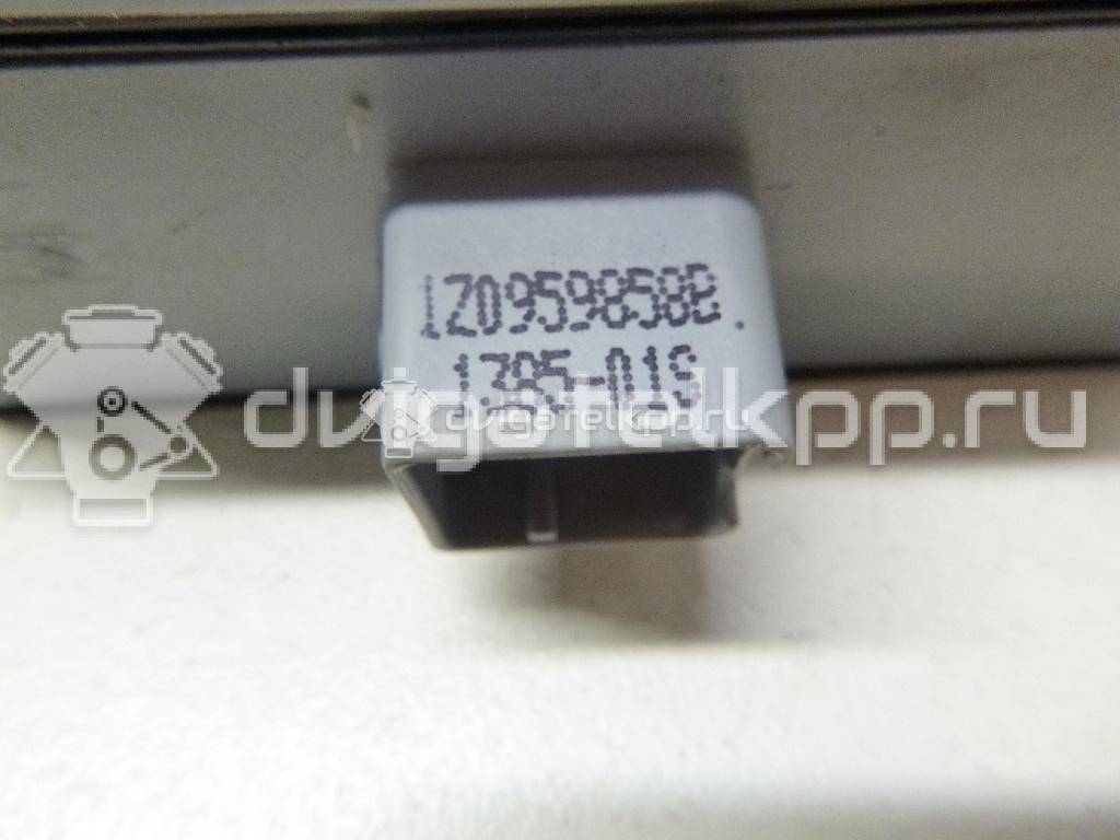 Фото Блок управления стеклоподъемниками  1Z0959858B для Skoda Roomster 5J / Octaviaii 1Z3 / Yeti 5L / Fabia / Octavia {forloop.counter}}