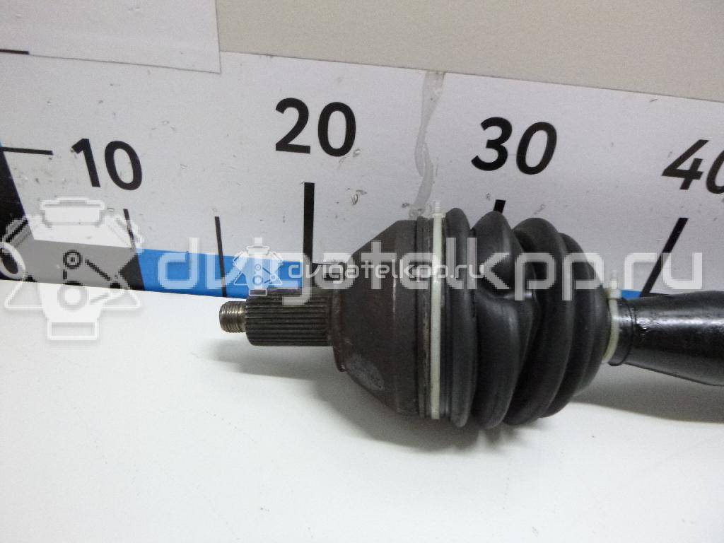 Фото Полуось передняя правая  6R0407762K для skoda Fabia {forloop.counter}}